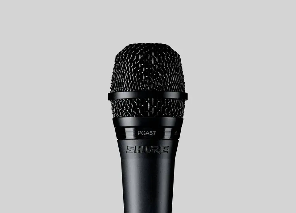Shure PGA57-XLR · Micrófono 1