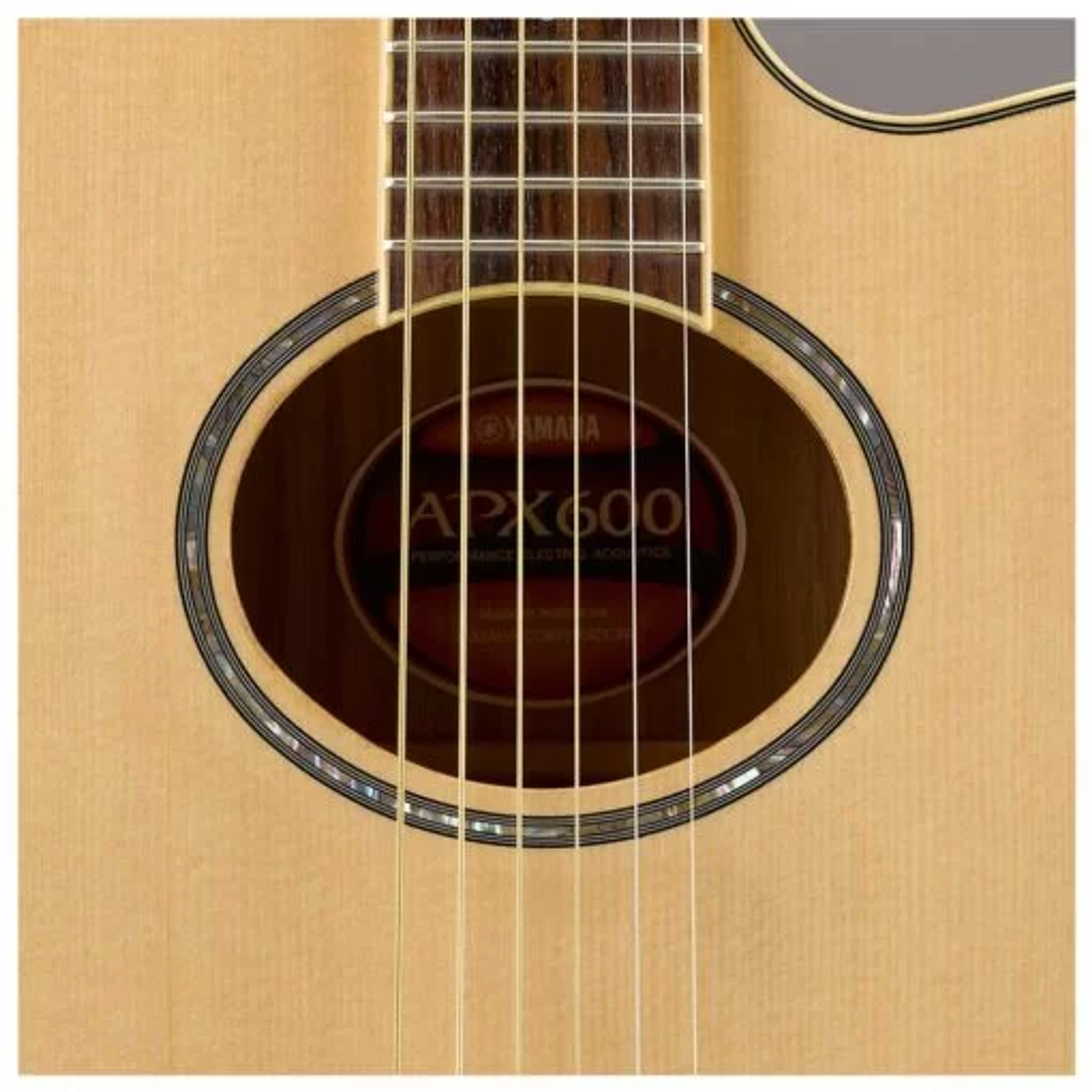 Guitarra Electroacústica APX600 Natural 3