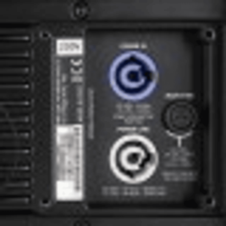 Parlante Line Array RCF HDL6A Activo 3