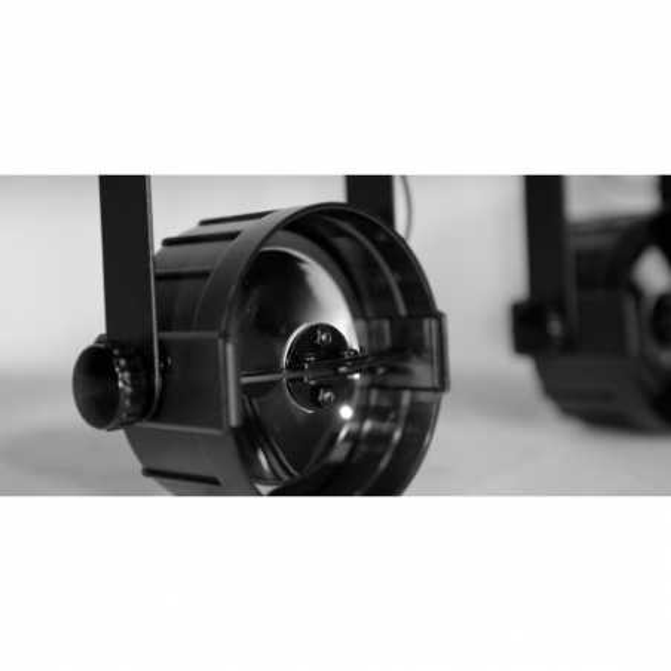 Pinspot LED Bar DMX Tecshow 3