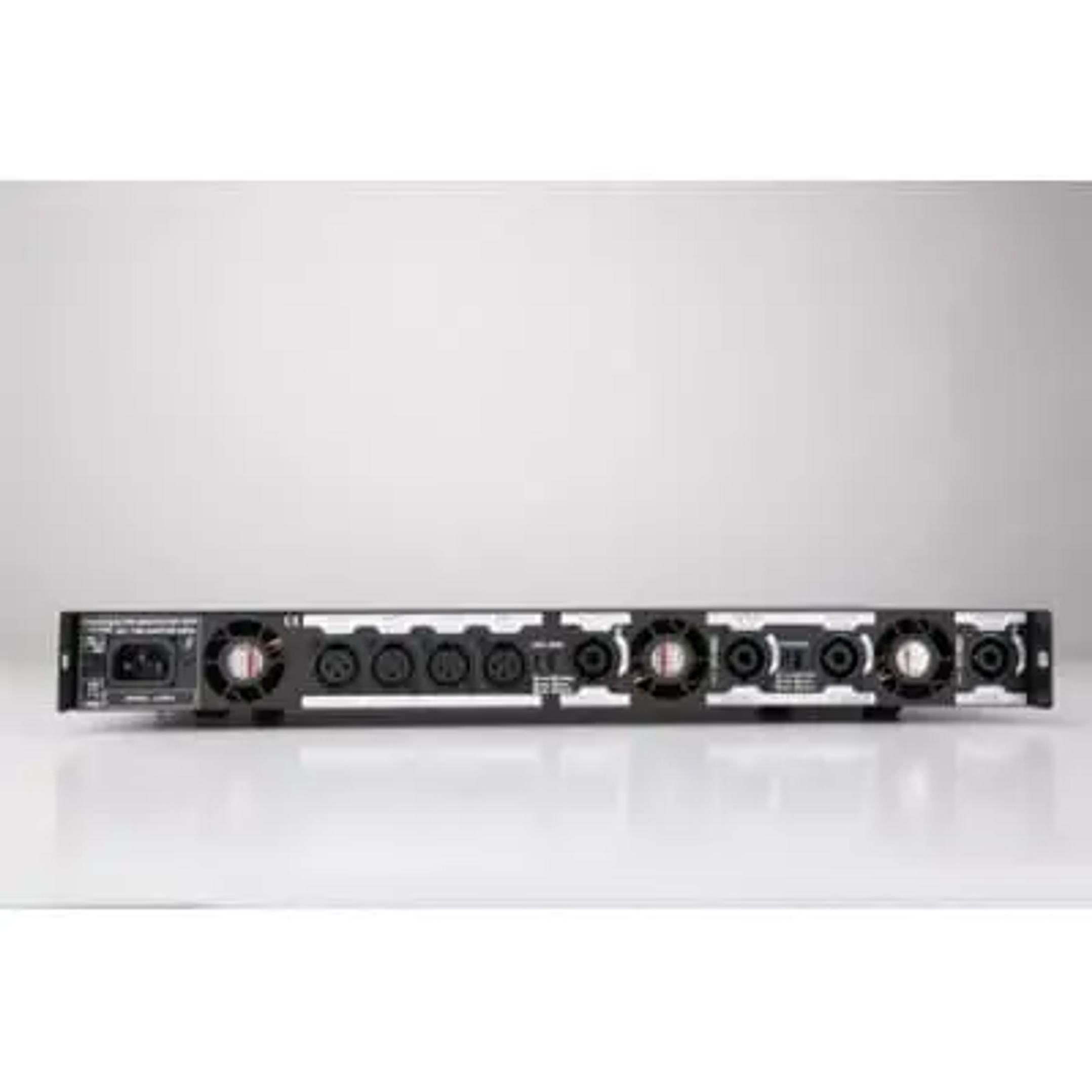 HX4-1800 Amplificador Potencia 4 canales x 450w 8 ohms 2