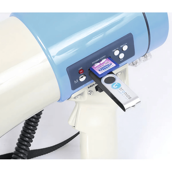 Megafono Portatil Altavoz Fuerte 50w Bateria Recargable 2