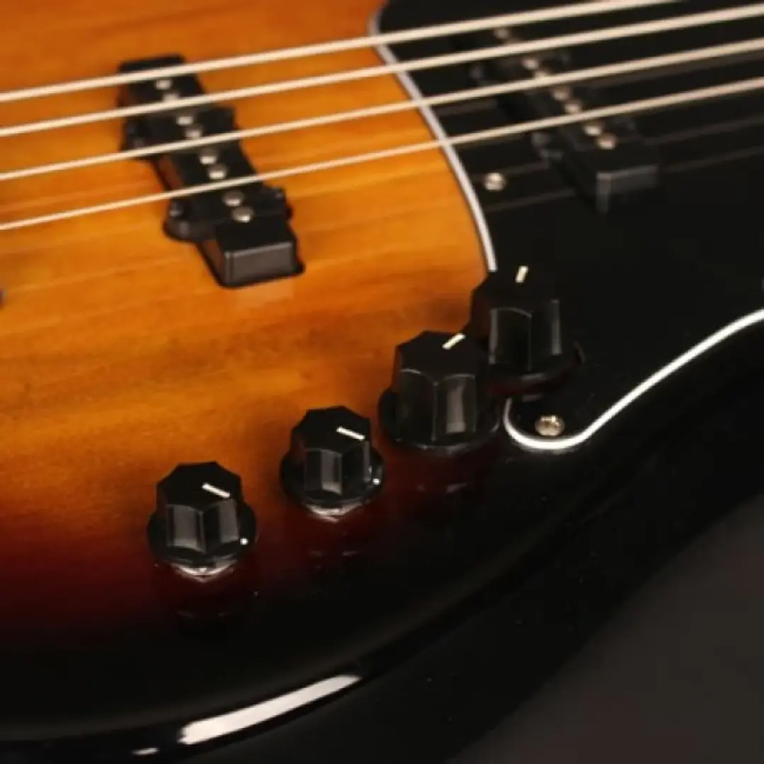 Bajo Eléctrico Cort GB34JJ-3TS 4 Cuerdas Jazz Bass Activo 3 Tone Sunburst 3