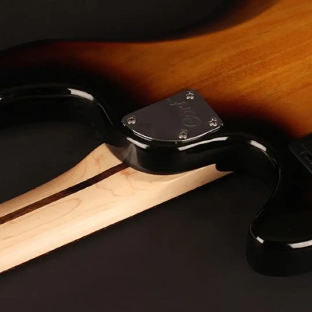 Bajo Eléctrico Cort GB34JJ-3TS 4 Cuerdas Jazz Bass Activo 3 Tone Sunburst 4