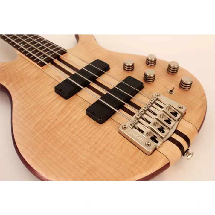 Bajo Eléctrico Cort A4 Plus FMMH OPN 4 Cuerdas Activo Bartolini Natural 3