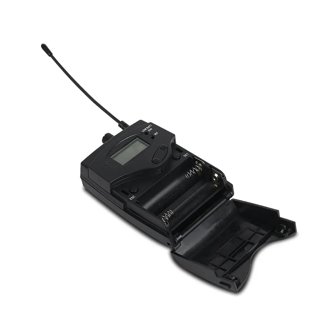Sistema Monitor In-Ear Inalámbrico XTUGA IEM1200 6 Bodypacks 5