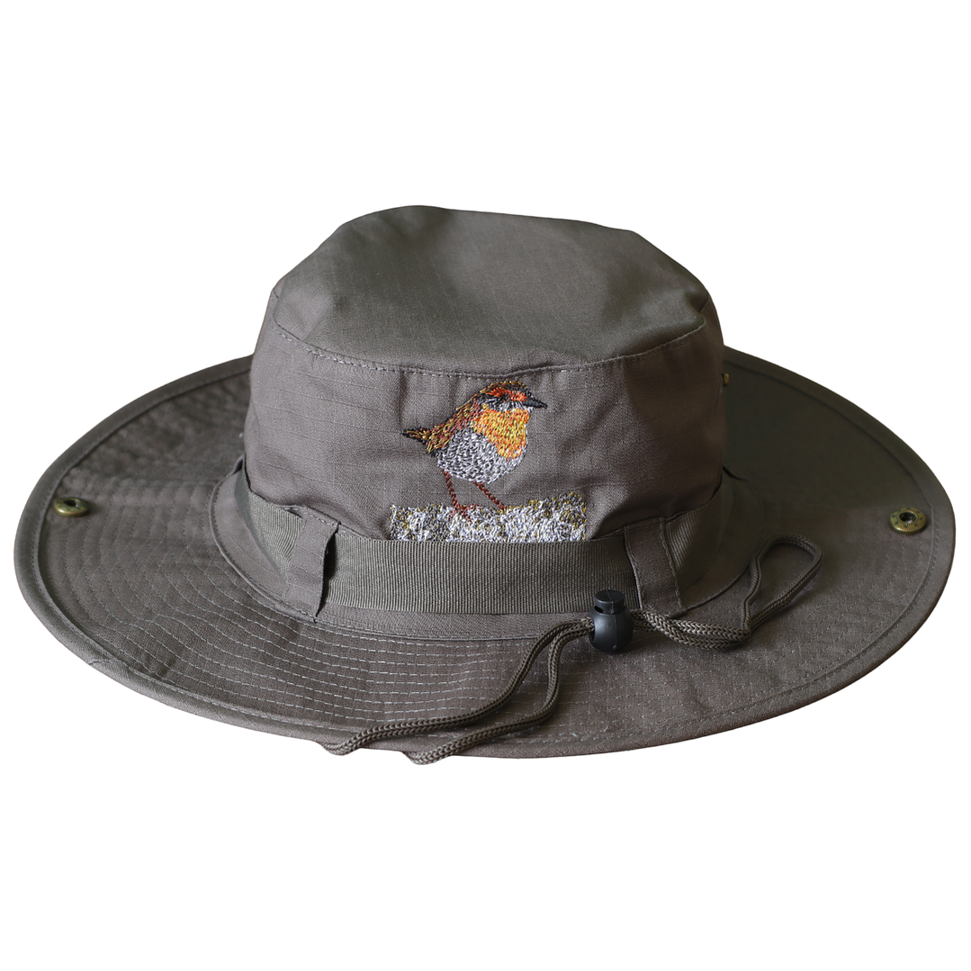 Gorro de Pescador bordado con Chucao 1