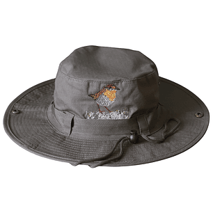 Gorro de Pescador bordado con Chucao