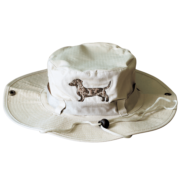 Gorro de Pescador bordado con perro Dachshund Arlequin café  1