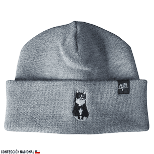 Gorro bordado con Gato Tuxedo 