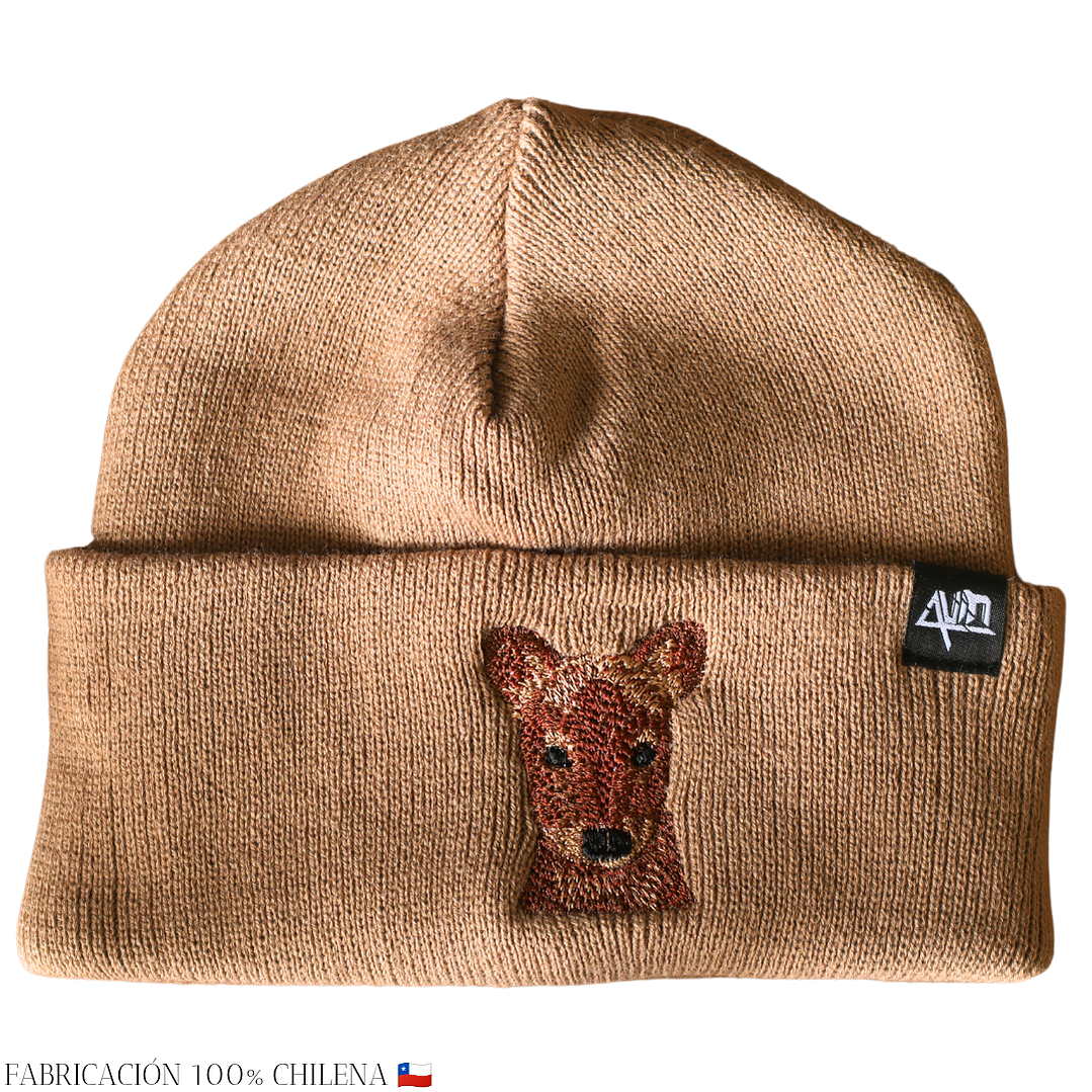 Gorro Bordado con  Pudú 2