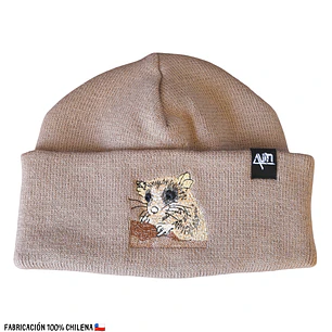 Gorro bordado con Monito del Monte 