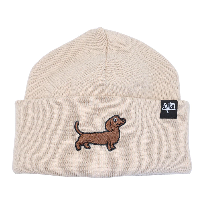 Gorro bordado con perro salchicha dachshund  2