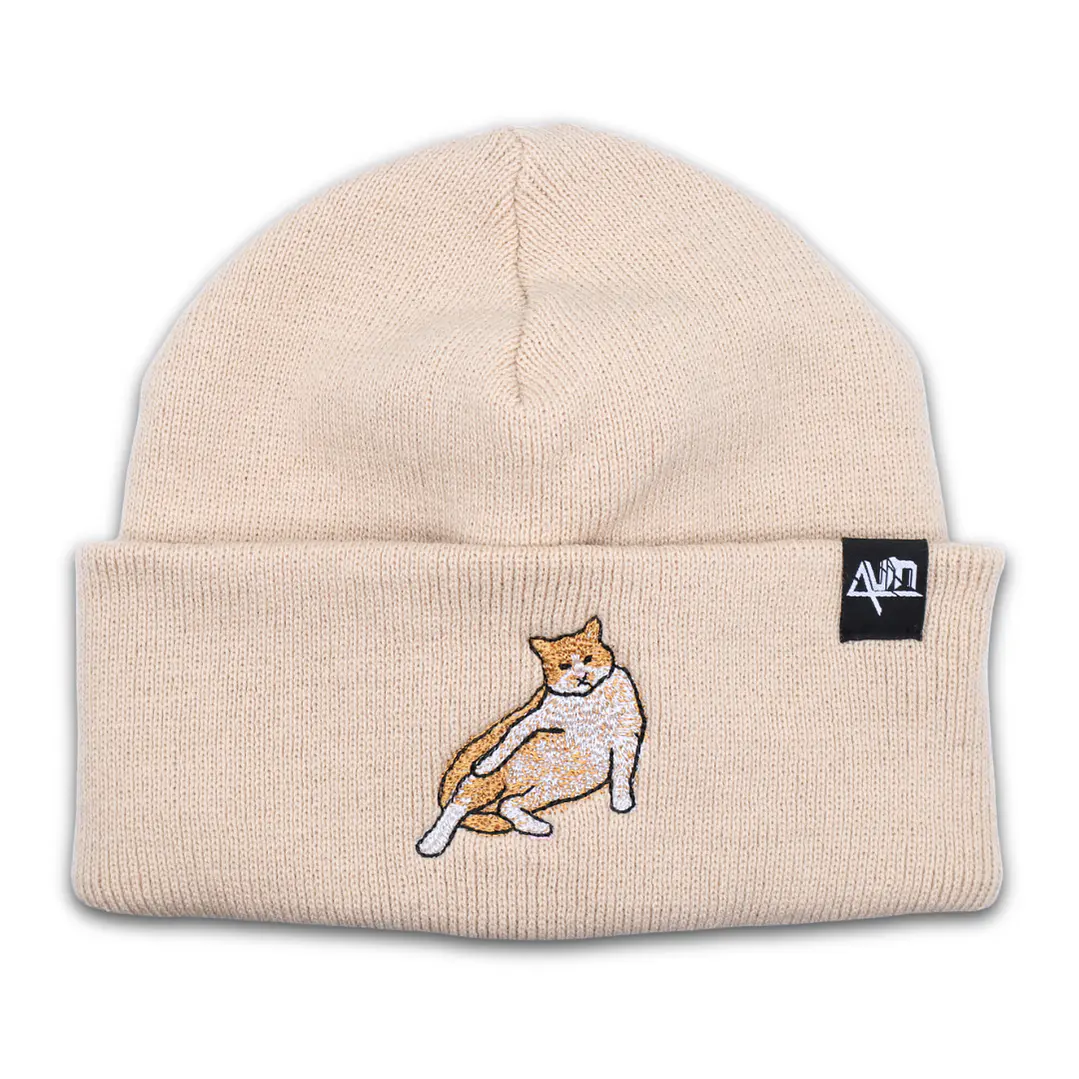 Gorro bordado con Gato Naranja Panzón  1
