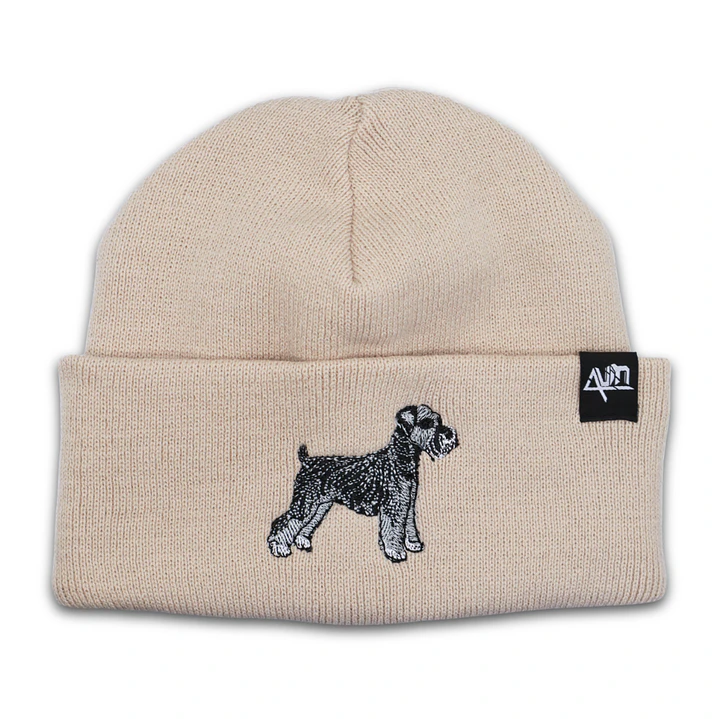 Gorro bordado con perro Schnauzer  2