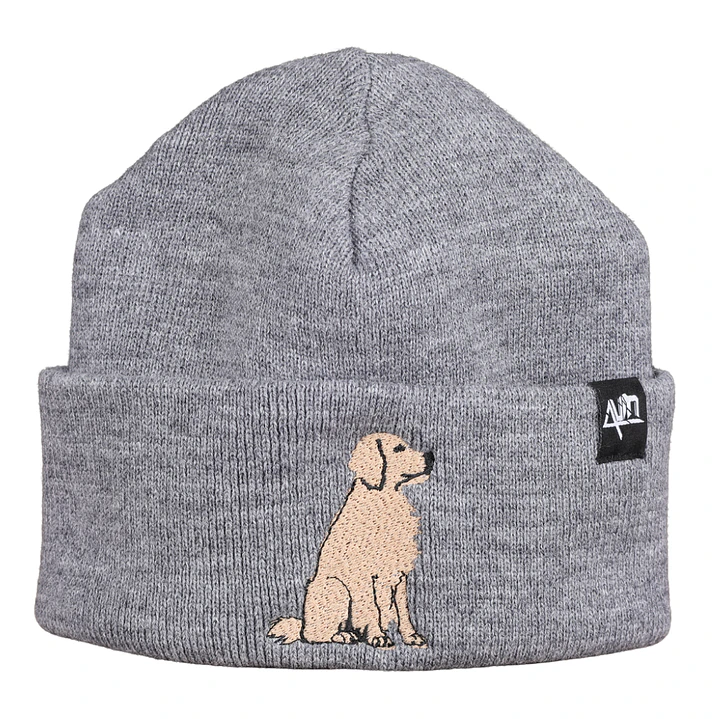 Gorro bordado con perro golden retriever 1