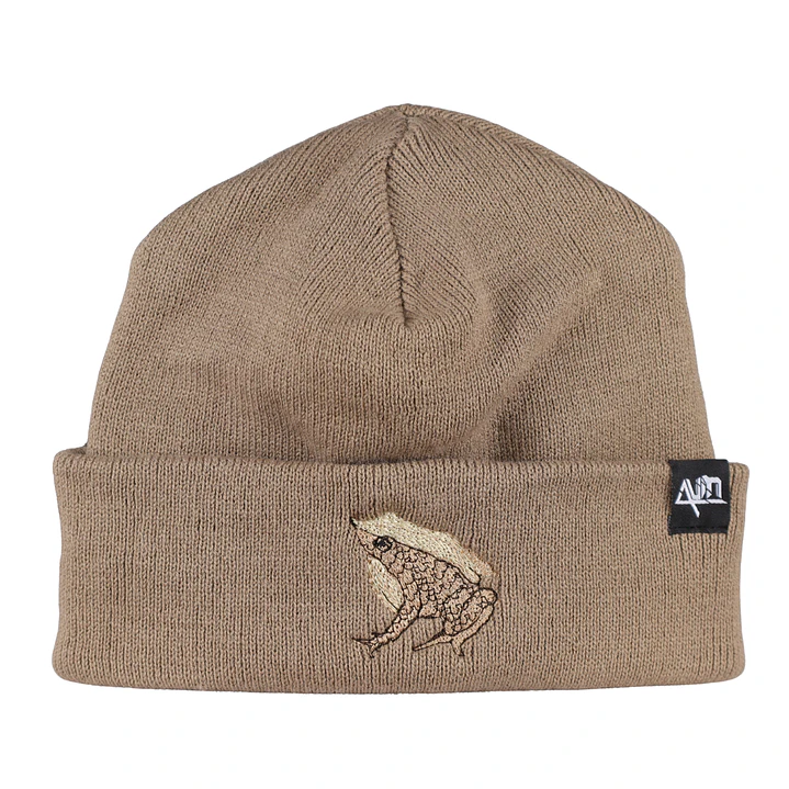 Gorro bordado con Ranita de Darwin  1