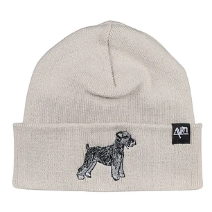 Gorro bordado con perro Schnauzer 