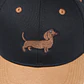 Jockey Bordado Con Perro Salchicha Dachshund Café  - Miniatura 3