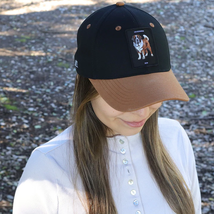 Jockey con perro San Bernardo tejido en parche  1