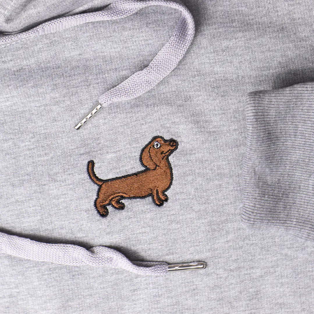 Polerón Mujer y Hombre bordado con perro salchicha Dachshund café  2