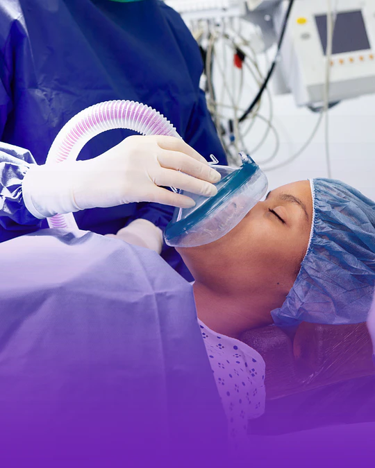Fundamentos y Gestión Preoperatoria en Enfermería de Anestesia / 60 Hrs