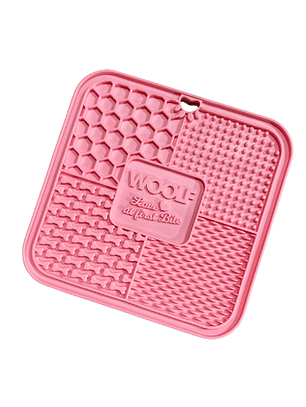 Woolf Lick Mat Rosa
