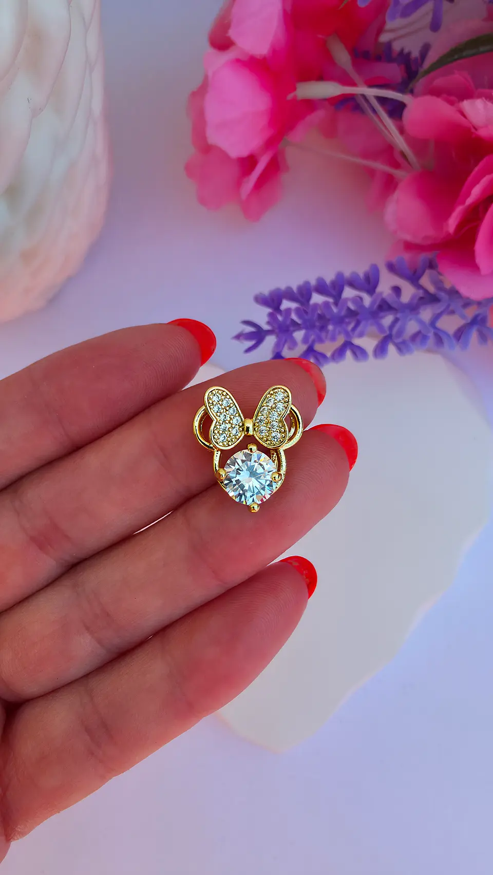 DV221 1