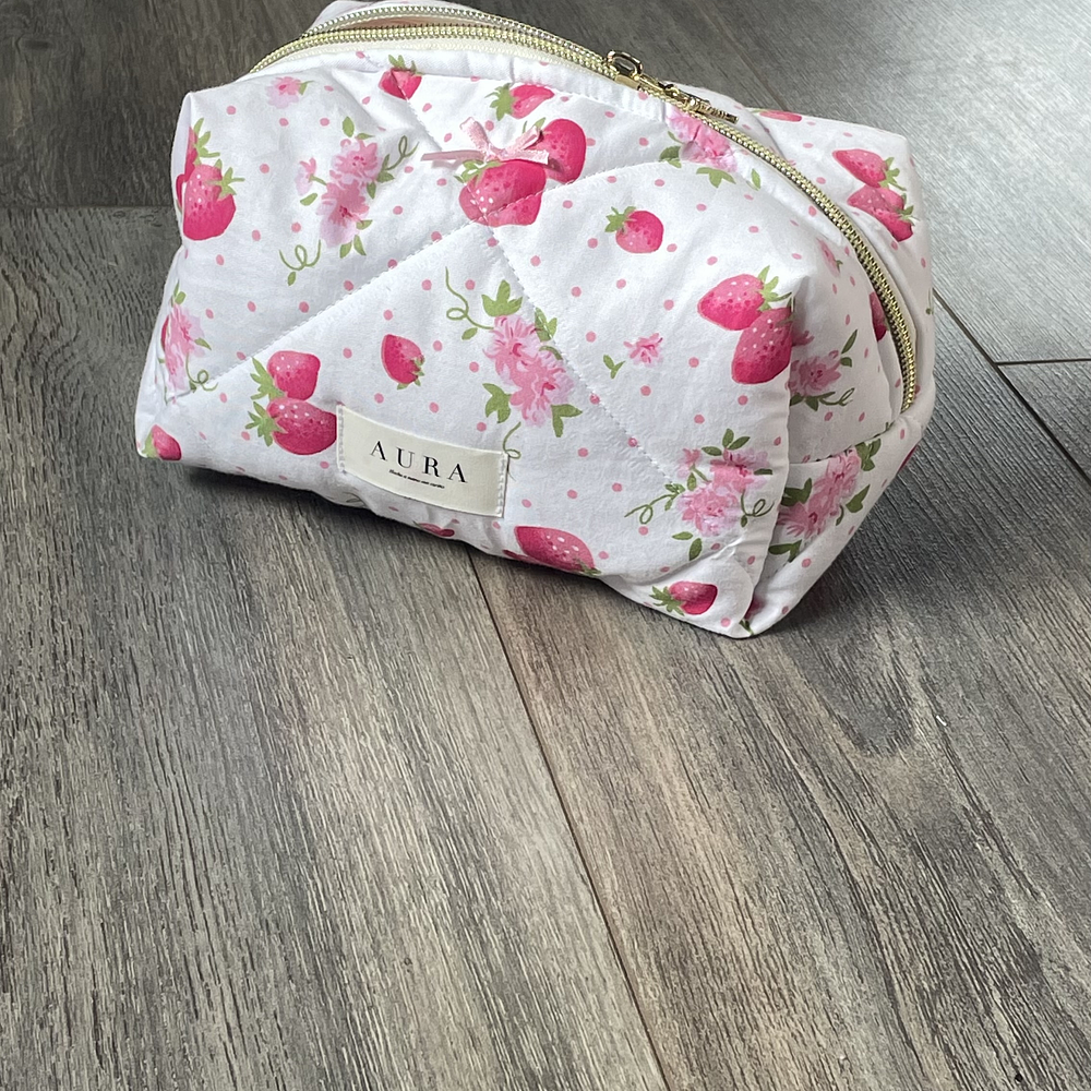 Emilia - Strawberry party 3