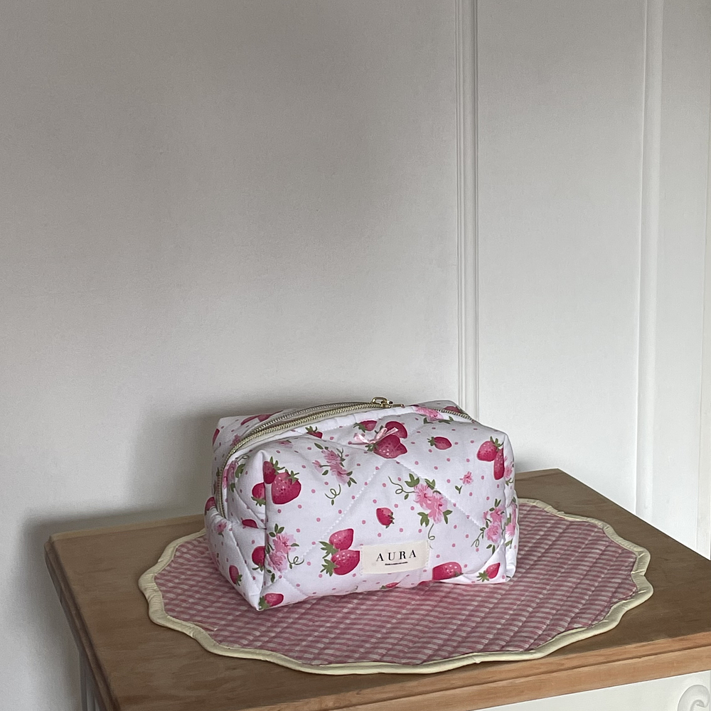 Emilia - Strawberry party 4