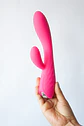 Vibrador Recargable Con Luz S-hande Muses - Miniatura 1