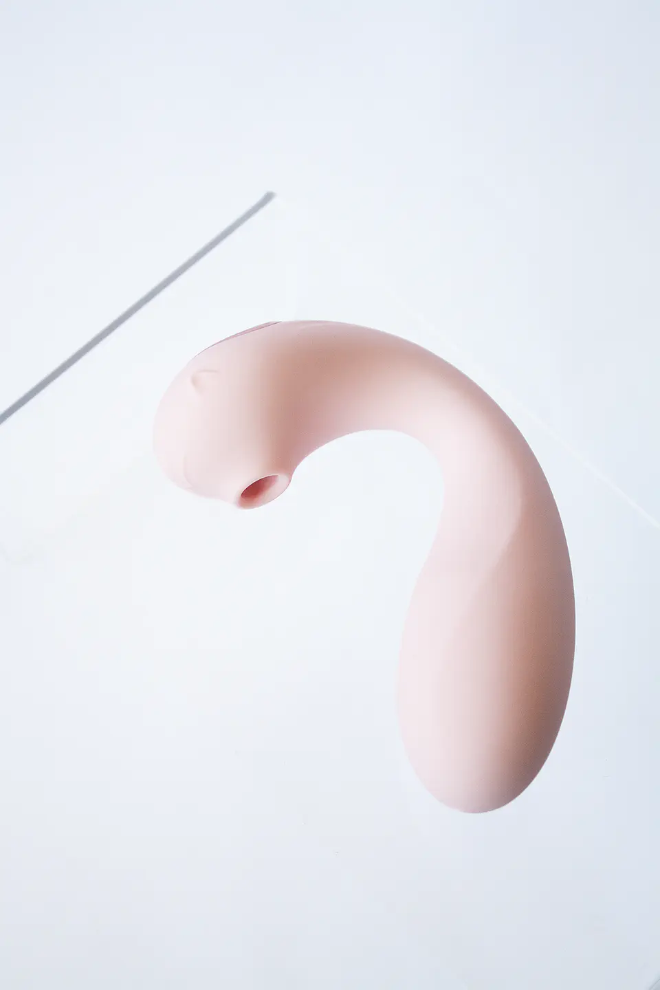 Vibrador y succionador con control app Little Elf 2