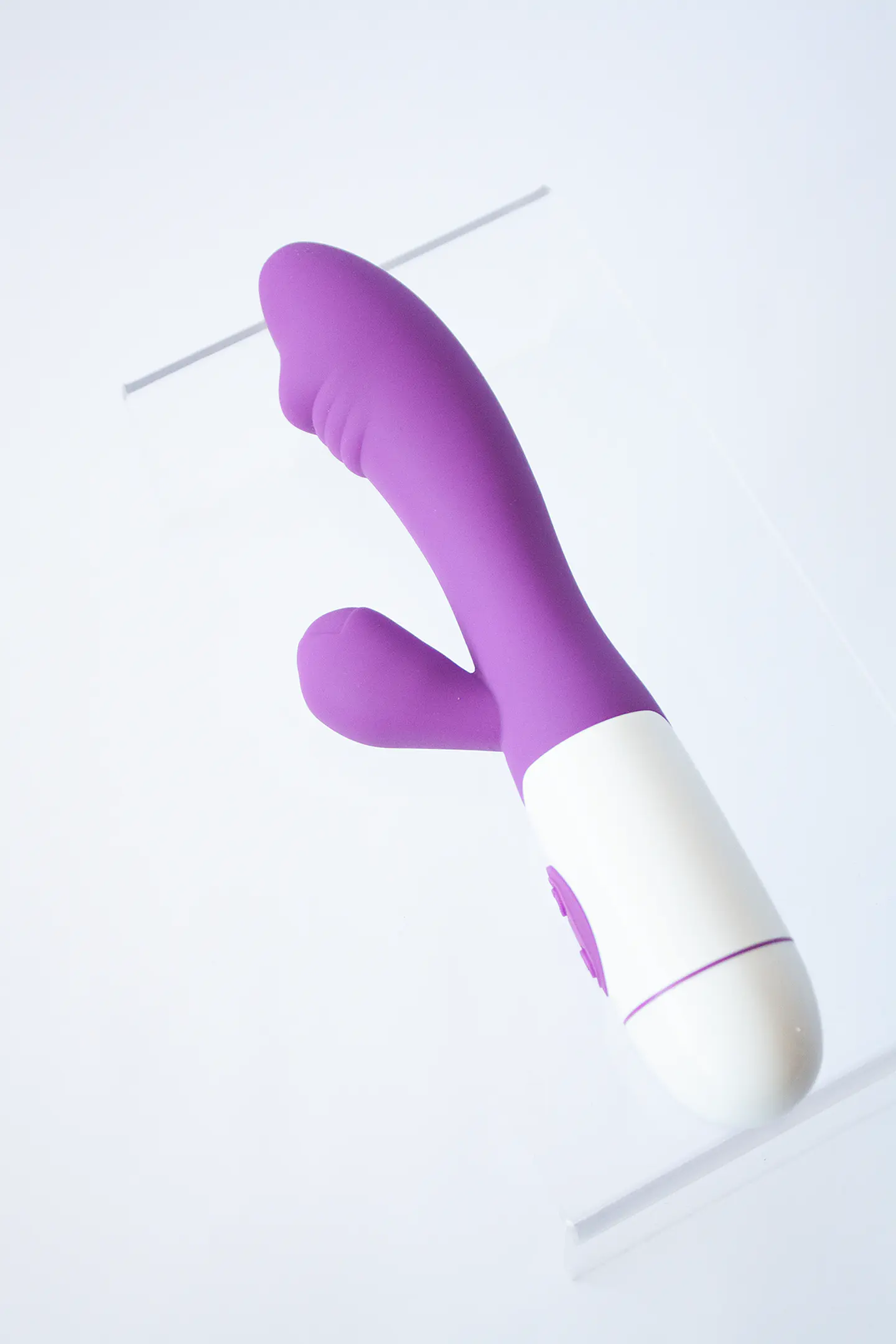 Vibrador Doble Estimulación Snappy Recargable Morado 2