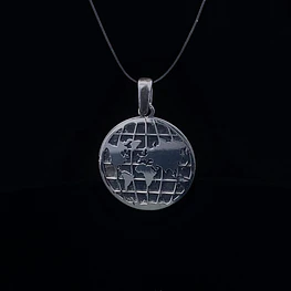 Colgante De Plata 925 Tallado Mapamundi 