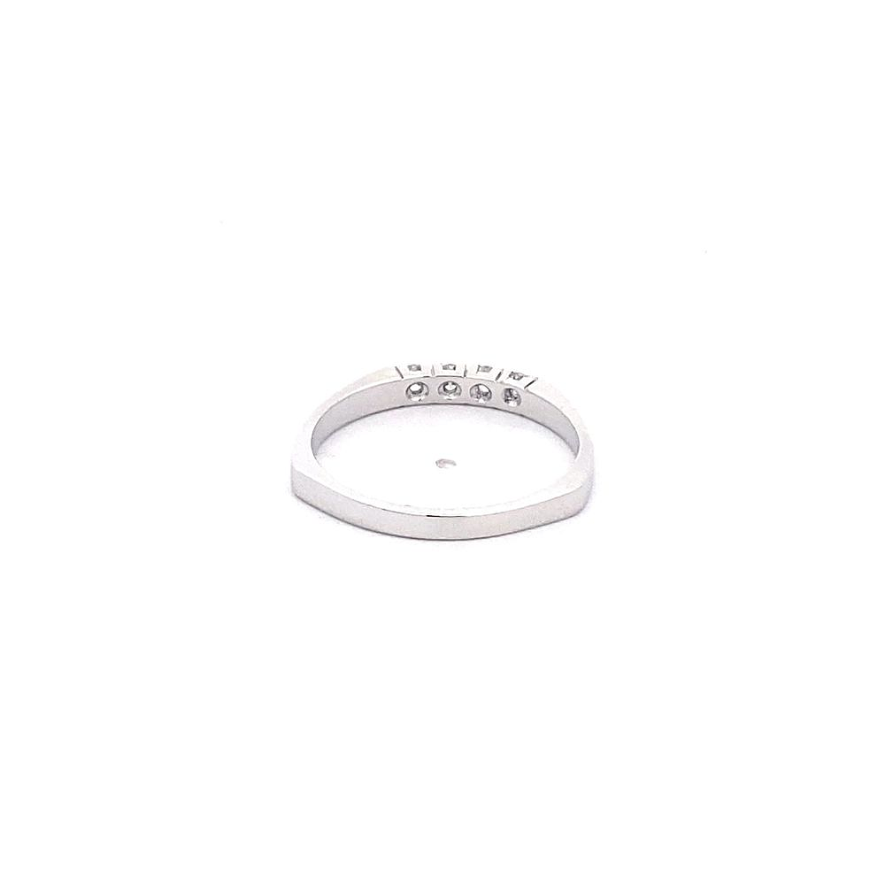 Anillo De Oro Blanco Rodinado 18K Cintillo Con Diamantes