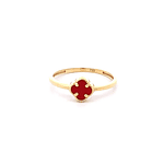 Anillo De Oro Amarillo 18K Flor Con Piedra Roja