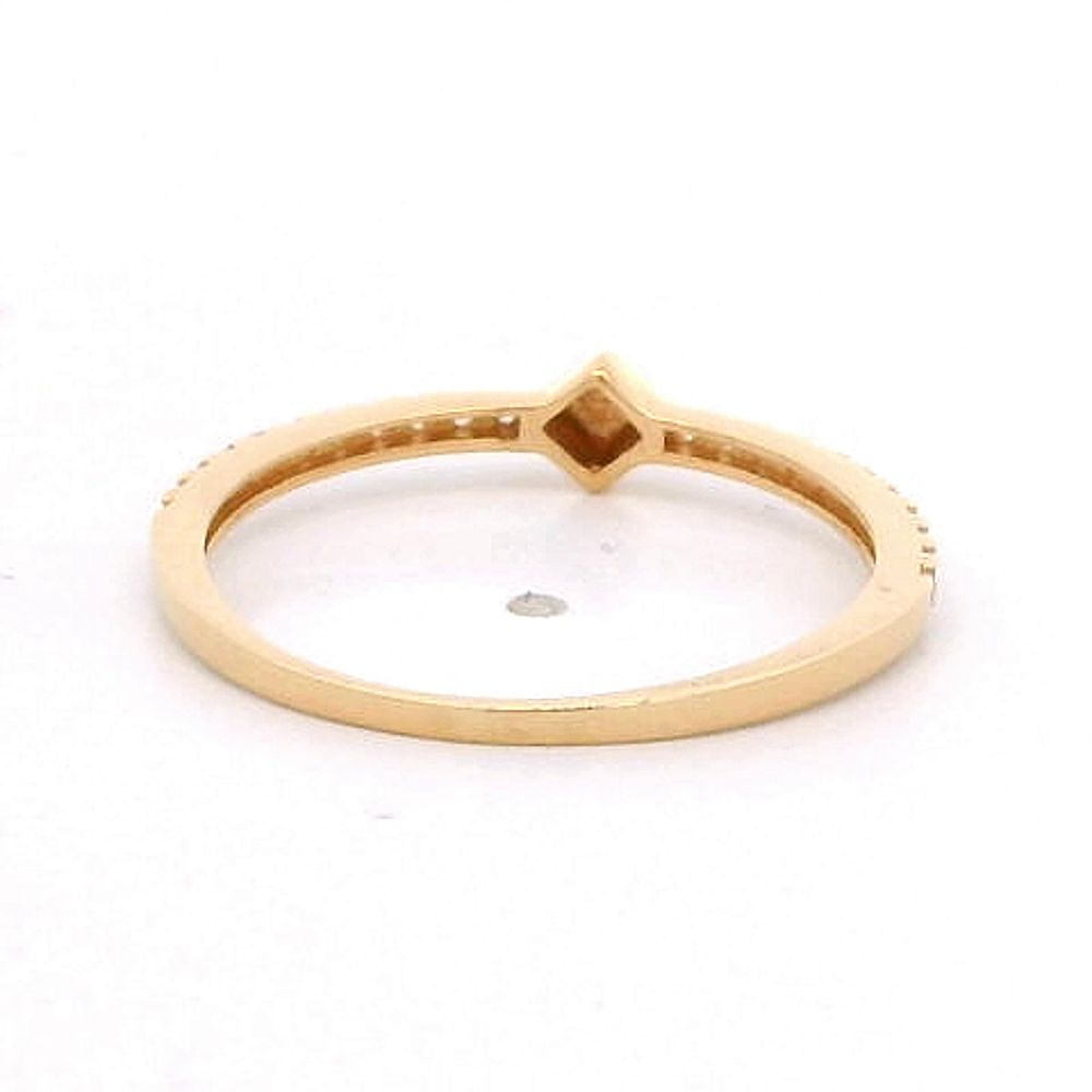 Anillo De Oro Amarillo 18K Cintillo Con Rombo 