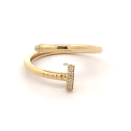 Anillo de Oro Amarillo 18K Clavo