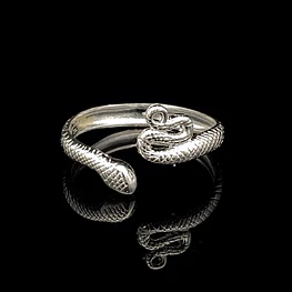 Anillo de Plata 925 Serpiente Troqueladas