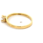 Anillo de Oro Amarillo 18K Solitario Calado con Piedra Incolora