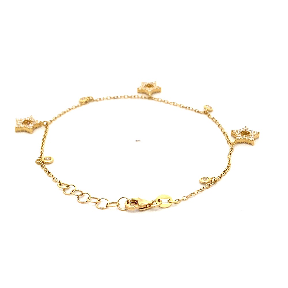 Pulsera de Oro Amarillo 18K Limada con Estrellas y Colgantes de Piedras Incoloras