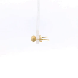 Aros de Oro Amarillo 18K Esfera Matiada con Cierre Mariposa