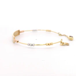 Pulsera Esclava de Oro Amarillo 18K Espiral Diamantada con Placa, Esferas en Tres Oros