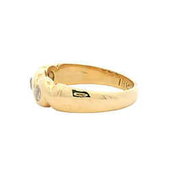 Anillo de Oro Amarillo 18K Cintillo con 3 Diamantes Naturales