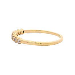 Anillo de Oro Amarillo 18K Cintillo con Micropiedras Incoloras
