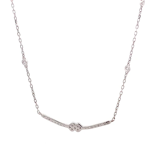 Cadena de Oro Blanco 18K con Diamantes 0.26 ct y Detalles de Corazones