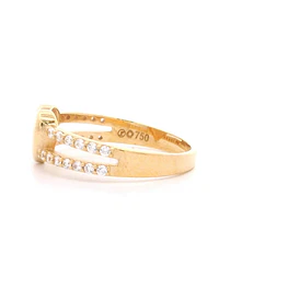 Anillo De Oro Amarillo 18K Calado Con Corazón Y Micropiedras Incoloras