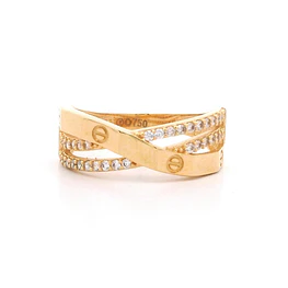 Anillo De Oro Amarillo 18K Entrelazado Tallado Con Micropiedras Incoloras