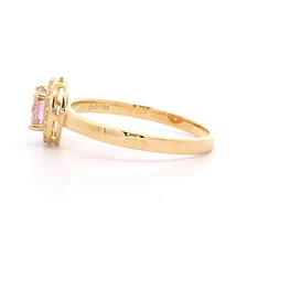 Anillo De Oro Amarillo 18K Halo Con 1 Piedra Rosada Y Micropiedras Incoloras