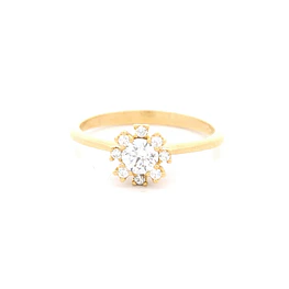 Anillo de Oro Amarillo 18K Flor con Piedras Incoloras